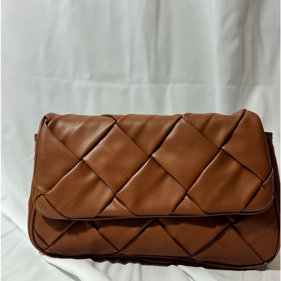 Jules Kae Lillian crossbody or clutch Purse, Butter soft Vegan leather camel - Picture 4 of 13